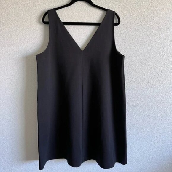 Everlane The Deep V-Neck A-Line Dress - Picture 7 of 7